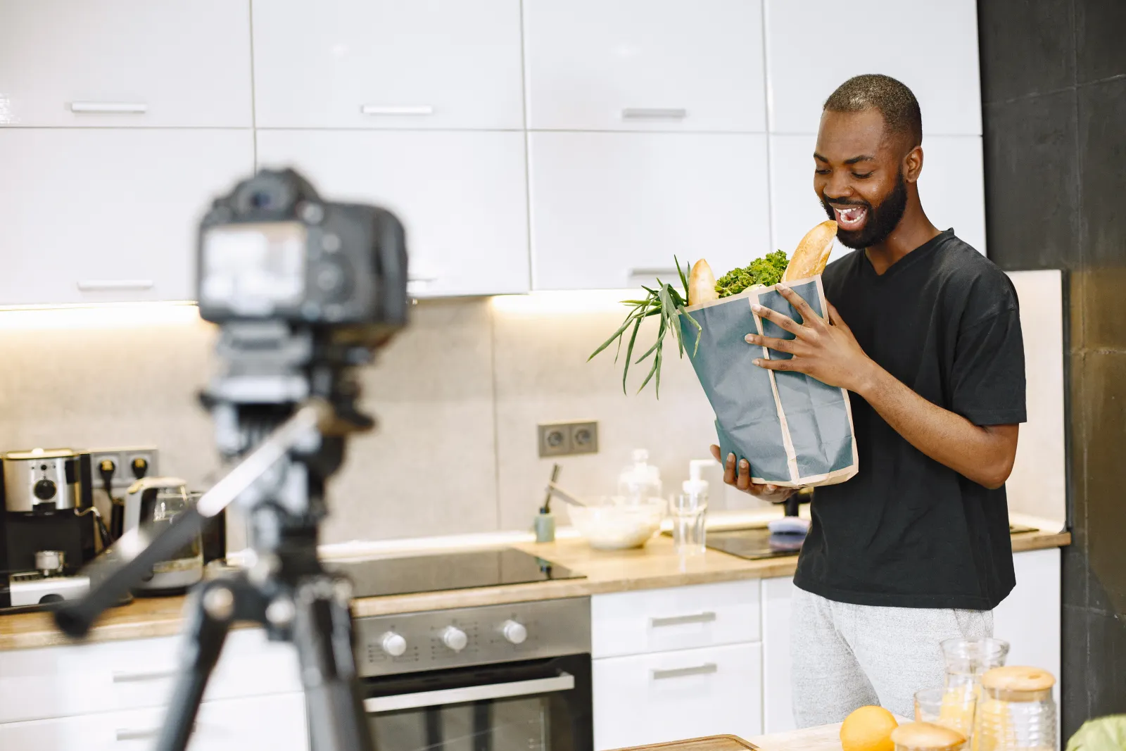 Vendre de l'Alimentation et de l'Épicerie en Live : Produits Frais, Démo Cuisine et Confiance